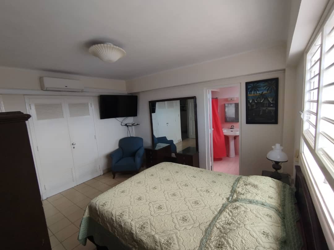 1208 (5)
